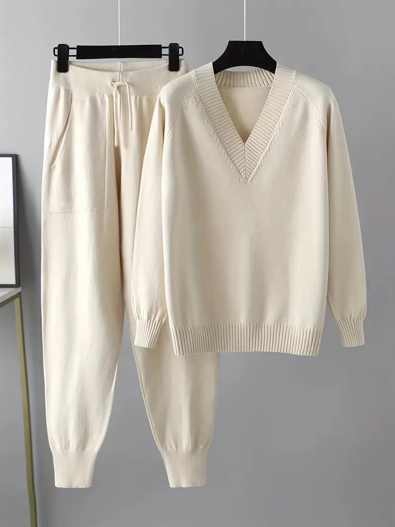 Madison | Two-Piece Set with v-neck